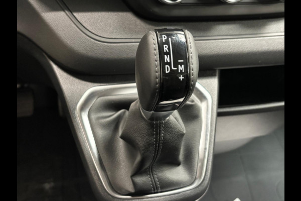 Renault Trafic 2.0 Blue dCi 150PK L2H1 EC Sport Edition Automaat Navigatie Airco Lichtmetalen velgen Betimmering Trekhaak Camera Parkeer sensoren Dab