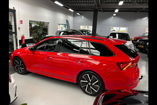 Škoda Octavia Combi 1.0 TSI Sport Business / Navigatie