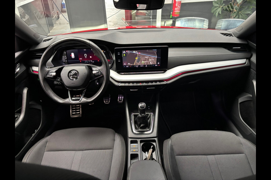 Škoda Octavia Combi 1.0 TSI Sport Business / Navigatie
