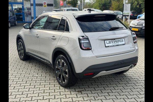 Fiat 600 1.2 Hybrid La Prima Automaat (BOVAG/RIJKLAARPRIJS)
