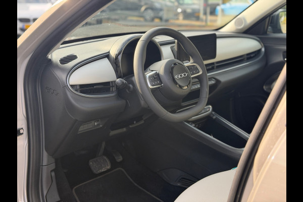 Fiat 600 1.2 Hybrid La Prima Automaat (BOVAG/RIJKLAARPRIJS)