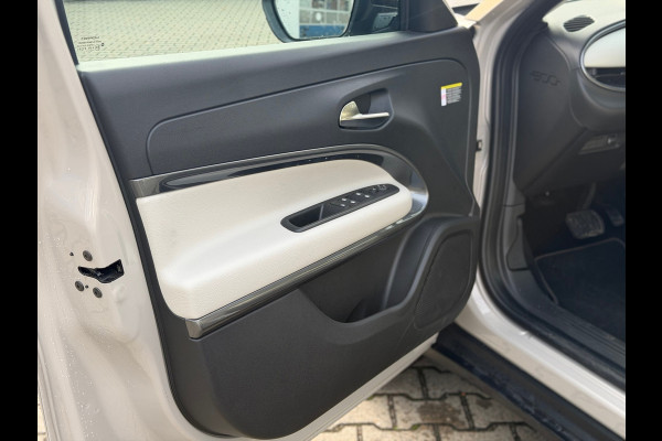 Fiat 600 1.2 Hybrid La Prima Automaat (BOVAG/RIJKLAARPRIJS)