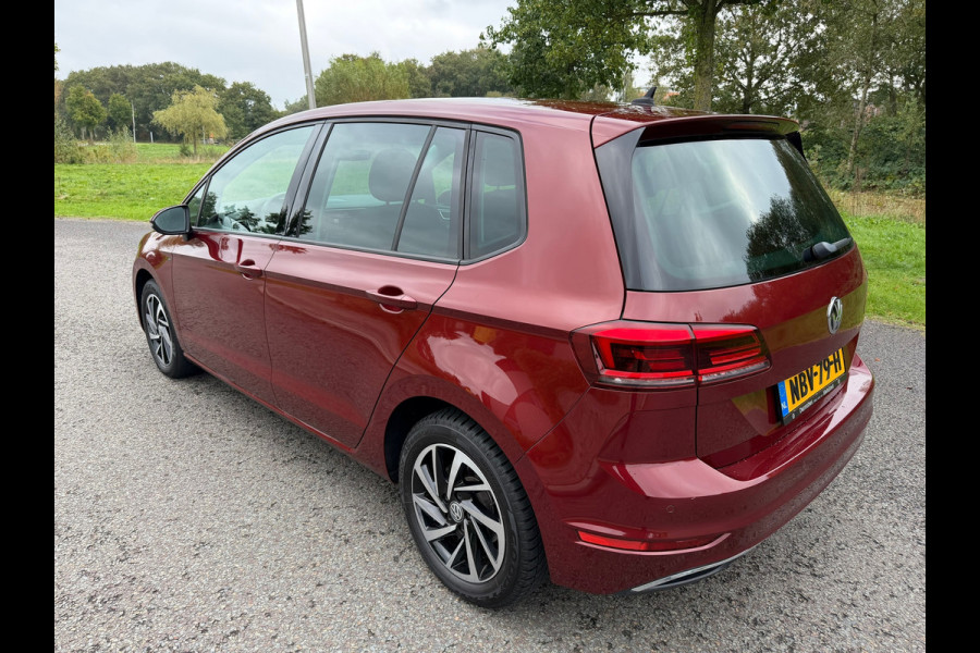 Volkswagen Golf Sportsvan 1.5 TSI ACT Comfortline | Automaat | Standkachel | Apple-carplay | Parkeersensoren | Climate control