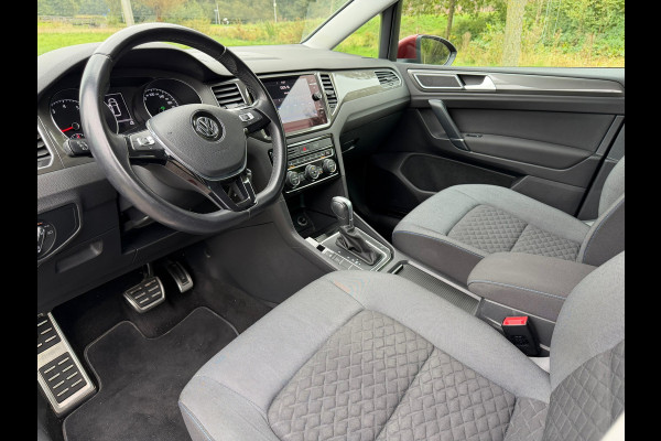 Volkswagen Golf Sportsvan 1.5 TSI ACT Comfortline | Automaat | Standkachel | Apple-carplay | Parkeersensoren | Climate control