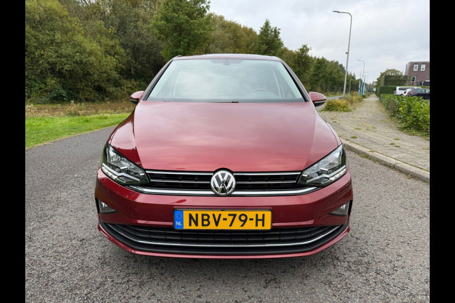 Volkswagen Golf Sportsvan 1.5 TSI ACT Comfortline | Automaat | Standkachel | Apple-carplay | Parkeersensoren | Climate control