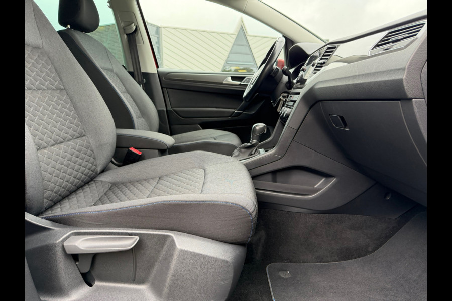 Volkswagen Golf Sportsvan 1.5 TSI ACT Comfortline | Automaat | Standkachel | Apple-carplay | Parkeersensoren | Climate control