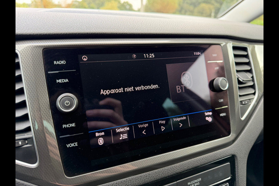 Volkswagen Golf Sportsvan 1.5 TSI ACT Comfortline | Automaat | Standkachel | Apple-carplay | Parkeersensoren | Climate control