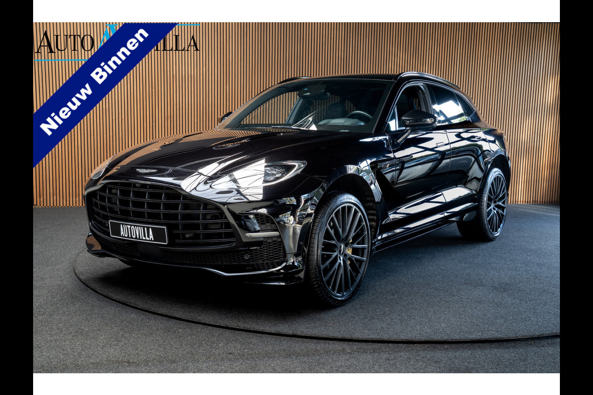 Aston Martin Dbx 4.0 V8 707 Carbon Keramisch Softclose Pano ACC PDC Keyless Entry & Go 360° Camera Stoelventilatie voor en achter Elektr. achterklep Memory seats Elektr. bedienbare trekhaak Navi Niveauregeling Stoelverwarming voor en achter 23 inch LM velgen Origineel NL auto