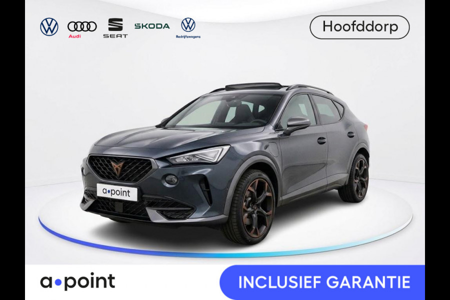 CUPRA Formentor 1.4 e-Hybrid VZ Copper Edition 245 pk Automaat (DSG) | Navigatie | Panoramadak | Park assist | Achteruitrijcamera | Adaptieve cruise control | Stoelverwarming | Elektr. Bestuurdersstoel met geheugen | Elektr. achterklep met sensor |