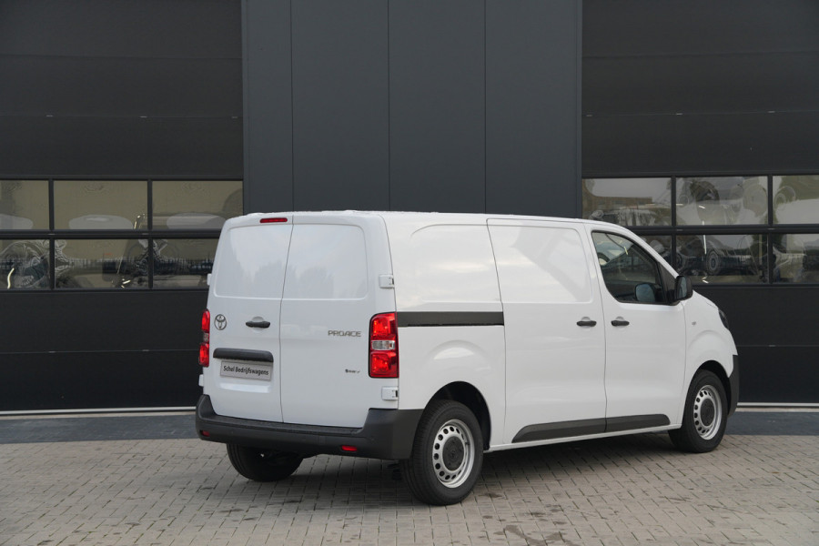 Toyota PROACE Electric Worker Comfort Standard Range Long L2 50 kWh 136pk - Camera - Stuurverwarming - Houten vloer - PDC - 100Kw DC laden - Rijklaar