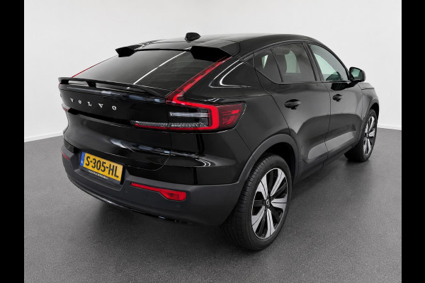 Volvo C40 Recharge Plus 69 kWh SoH 95% Panoramadak Camera Apple Carplay Android Auto Navigatie Adaptive Cruise Control Warmtepomp Stoel- en stuurverwarming Keyless Entry Climate Control