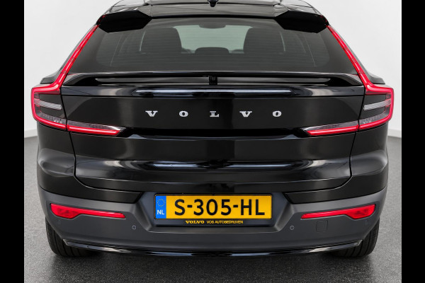 Volvo C40 Recharge Plus 69 kWh SoH 95% Panoramadak Camera Apple Carplay Android Auto Navigatie Adaptive Cruise Control Warmtepomp Stoel- en stuurverwarming Keyless Entry Climate Control