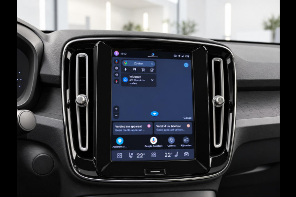 Volvo C40 Recharge Plus 69 kWh SoH 95% Panoramadak Camera Apple Carplay Android Auto Navigatie Adaptive Cruise Control Warmtepomp Stoel- en stuurverwarming Keyless Entry Climate Control