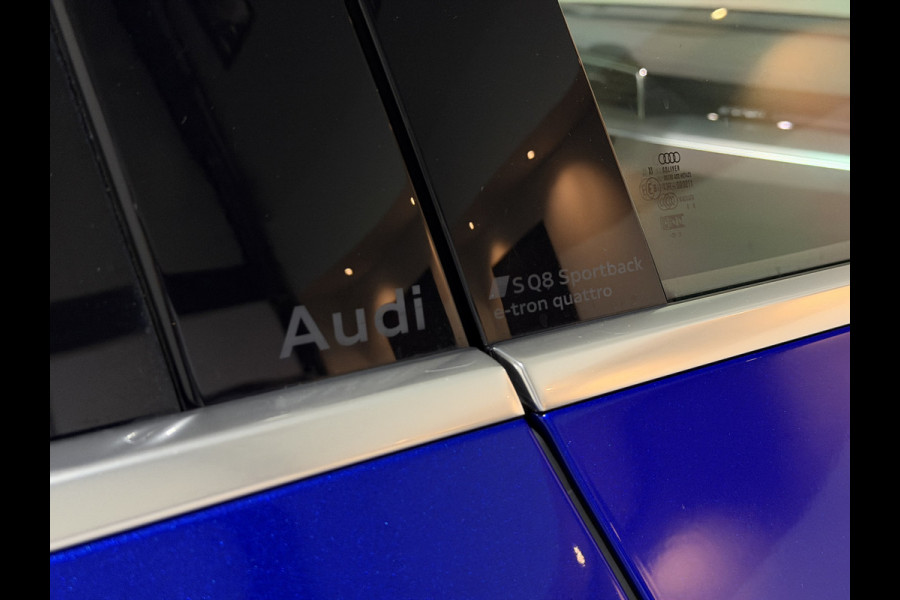 Audi SQ8 Sportback e-tron SQ8 115 kWh | Valcona Leder | Panoramadak | Trekhaak | 22'' | Matrix LED | Memory | B&O |