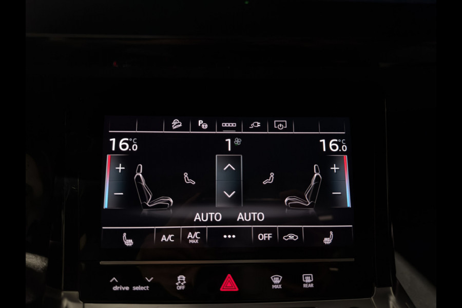 Audi SQ8 Sportback e-tron SQ8 115 kWh | Valcona Leder | Panoramadak | Trekhaak | 22'' | Matrix LED | Memory | B&O |