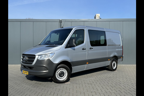 Mercedes-Benz Sprinter 317 CDI 9G-TRONIC / L2H1 / DUBBEL CABINE / RWD / 3.500 KG AHG / 2x SCHUIFDEUR / CAMERA / CRUISE / BLIND SPOT / CARPLAY