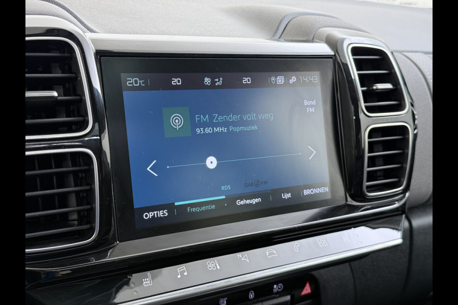Citroën C5 Aircross 1.6T PHEV Hybrid 225PK Automaat Adap.Cruise Leder+Verwarmd Panoramadak Trekhaak Elek.Stoel+Memory Apple Carplay Android Auto Bus Navi Lmv 19" Privacy Glas Led Isofix DAB Draadloos opladen Lane Assist Regen-Lichtsensor 1.300KG Trekgewicht Dealeronderhouden Origineel Nederlandse Auto