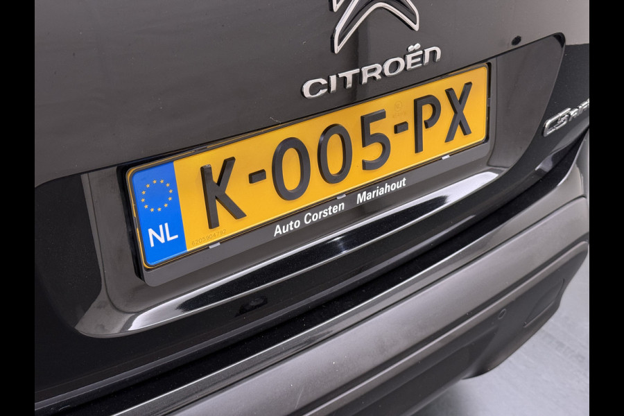 Citroën C5 Aircross 1.6T PHEV Hybrid 225PK Automaat Adap.Cruise Leder+Verwarmd Panoramadak Trekhaak Elek.Stoel+Memory Apple Carplay Android Auto Bus Navi Lmv 19" Privacy Glas Led Isofix DAB Draadloos opladen Lane Assist Regen-Lichtsensor 1.300KG Trekgewicht Dealeronderhouden Origineel Nederlandse Auto