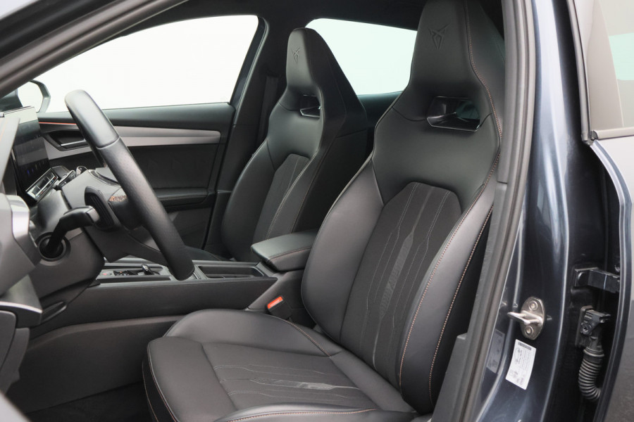 CUPRA Formentor 1.4 e-Hybrid VZ Copper Edition SOH 94%, Memory, Travel Assist, Sfeerverlichting, Trekhaak, Apple Carplay, 19"