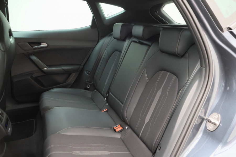 CUPRA Formentor 1.4 e-Hybrid VZ Copper Edition SOH 94%, Memory, Travel Assist, Sfeerverlichting, Trekhaak, Apple Carplay, 19"