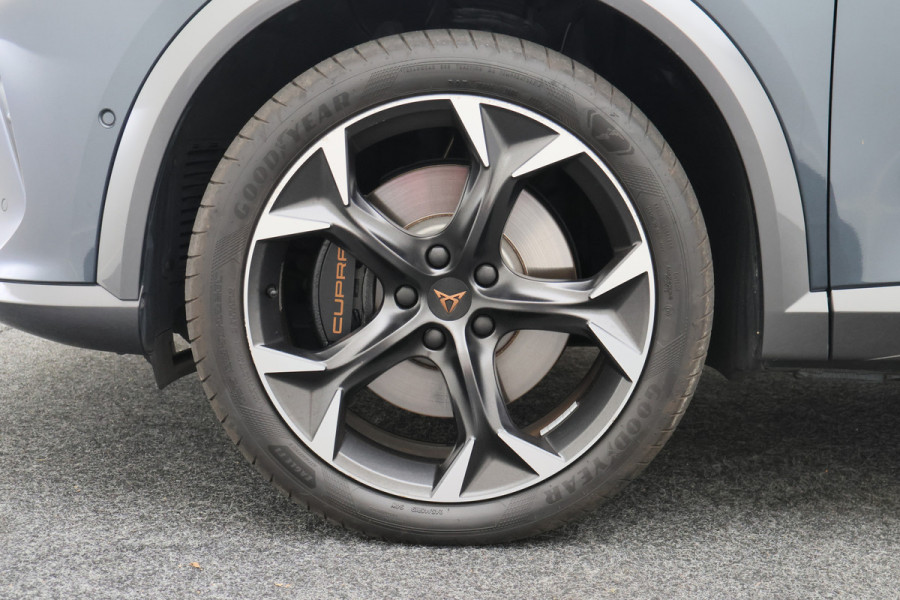 CUPRA Formentor 1.4 e-Hybrid VZ Copper Edition SOH 94%, Memory, Travel Assist, Sfeerverlichting, Trekhaak, Apple Carplay, 19"