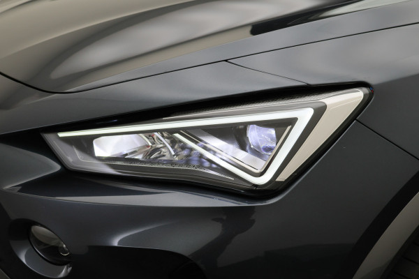 CUPRA Formentor 1.4 e-Hybrid VZ Copper Edition SOH 94%, Memory, Travel Assist, Sfeerverlichting, Trekhaak, Apple Carplay, 19"