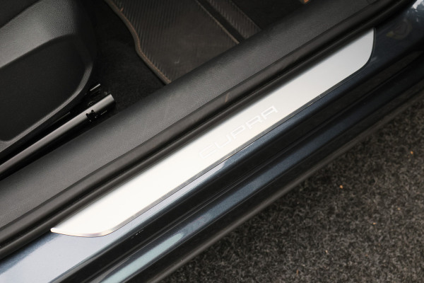 CUPRA Formentor 1.4 e-Hybrid VZ Copper Edition SOH 94%, Memory, Travel Assist, Sfeerverlichting, Trekhaak, Apple Carplay, 19"