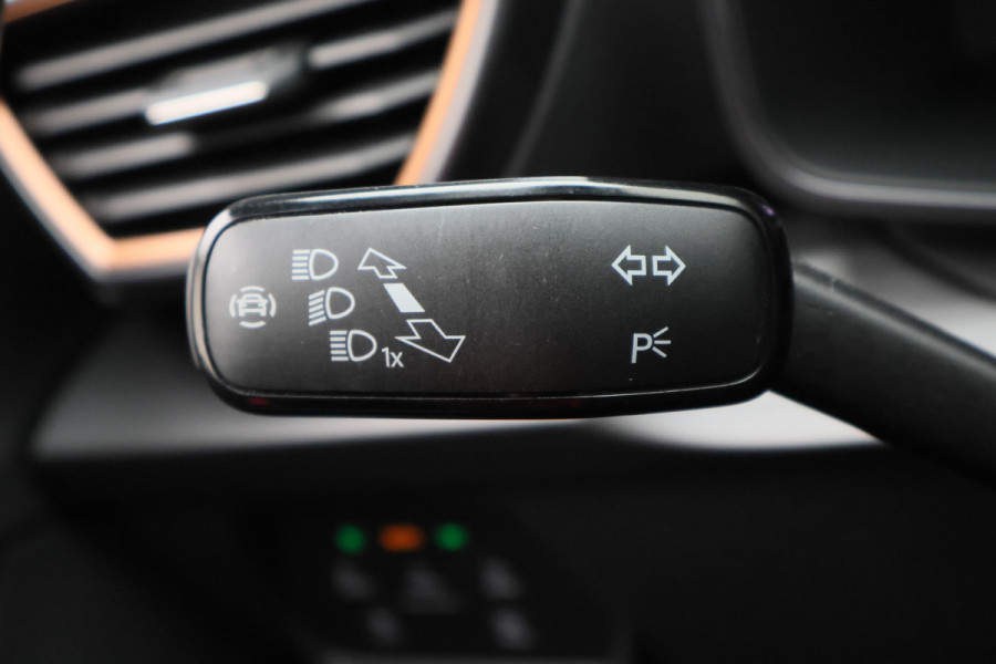 CUPRA Formentor 1.4 e-Hybrid VZ Copper Edition SOH 94%, Memory, Travel Assist, Sfeerverlichting, Trekhaak, Apple Carplay, 19"