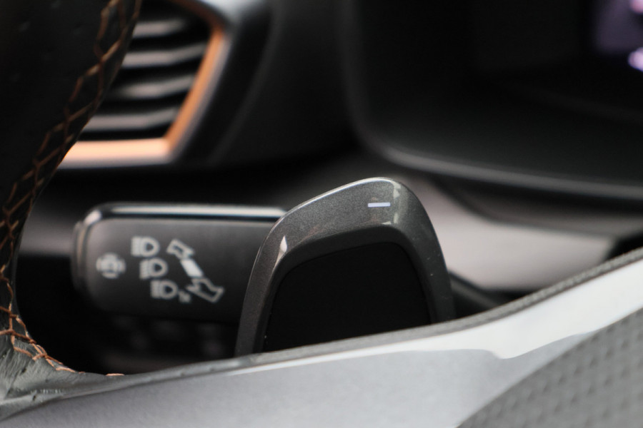 CUPRA Formentor 1.4 e-Hybrid VZ Copper Edition SOH 94%, Memory, Travel Assist, Sfeerverlichting, Trekhaak, Apple Carplay, 19"