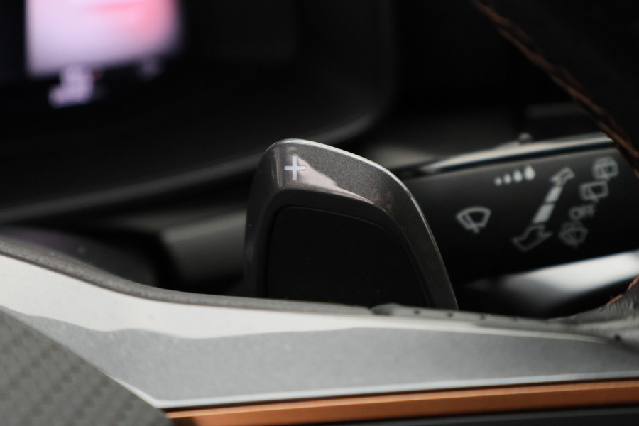 CUPRA Formentor 1.4 e-Hybrid VZ Copper Edition SOH 94%, Memory, Travel Assist, Sfeerverlichting, Trekhaak, Apple Carplay, 19"
