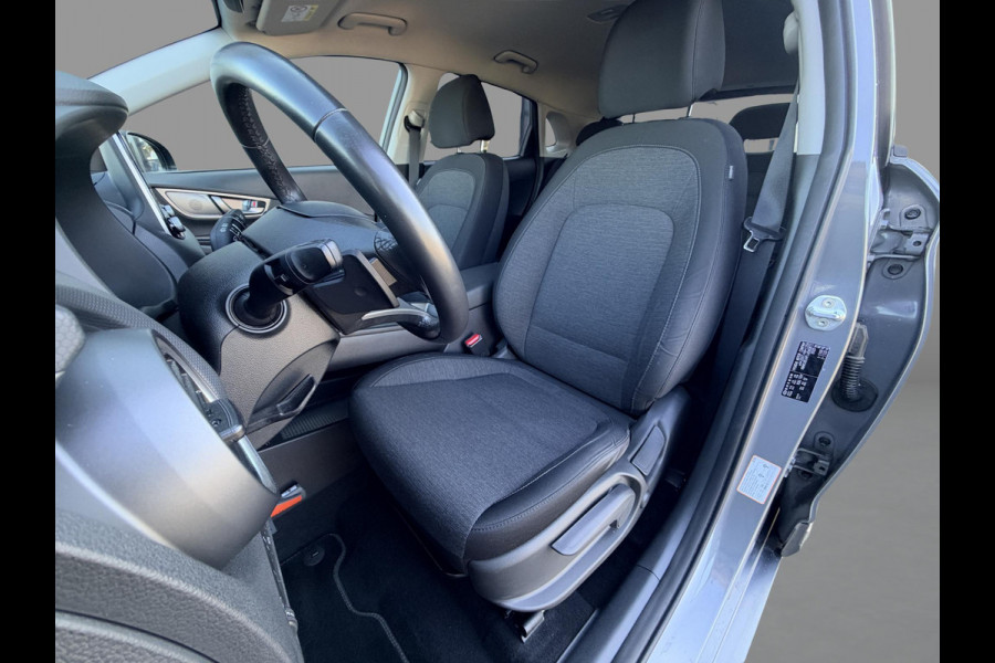 Hyundai Kona EV Fashion 39 kWh SoH 89.9% | 3 Fase | Warmtepomp | Fabrieksgarantie | Camera | Navigatie | Adaptieve Cruise | Dealeronderhouden |