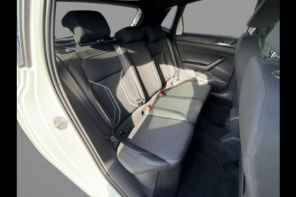 Volkswagen Polo 1.0 TSI Highline Led | Virtueel Display | Clima | Adaptive Cruise | Virtual Cockpit | Stoelverwarming | Apple & Android | Dealeronderhouden | 1e Eigenaar |