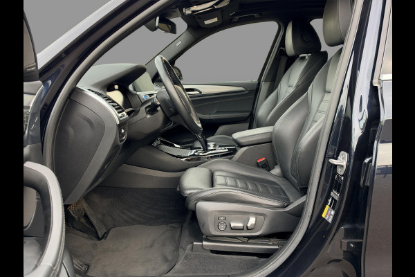 BMW iX3 High Executive 80 kWh SoH 94,5% | Dealeronderhouden | Driving Assistant Professional | Elektr.. Trekhaak | Panorama dak | Harman Kardon | 360° Camera | Head-Up | Comfort Access | Leder | 1e Eigenaar |