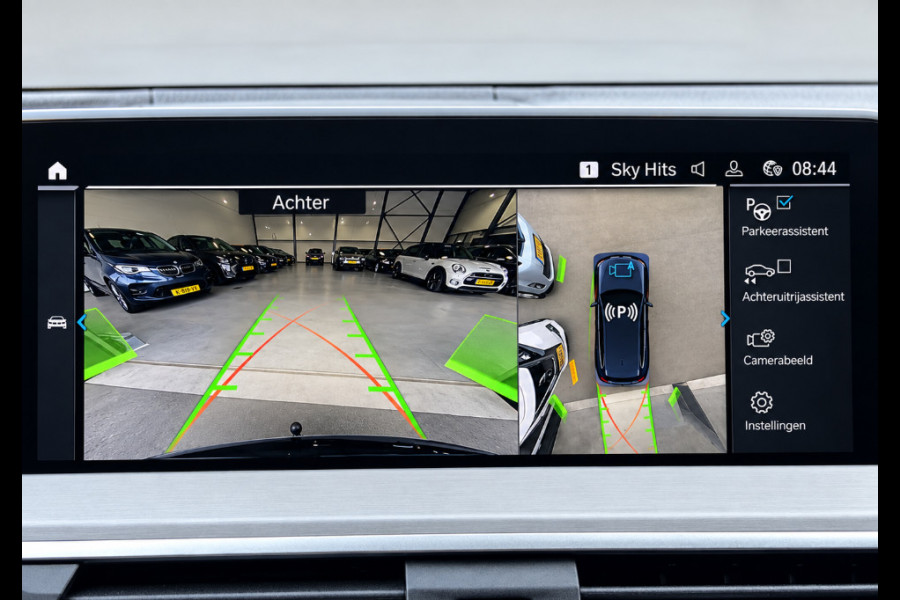 BMW iX3 High Executive 80 kWh SoH 94,5% | Dealeronderhouden | Driving Assistant Professional | Elektr.. Trekhaak | Panorama dak | Harman Kardon | 360° Camera | Head-Up | Comfort Access | Leder | 1e Eigenaar |