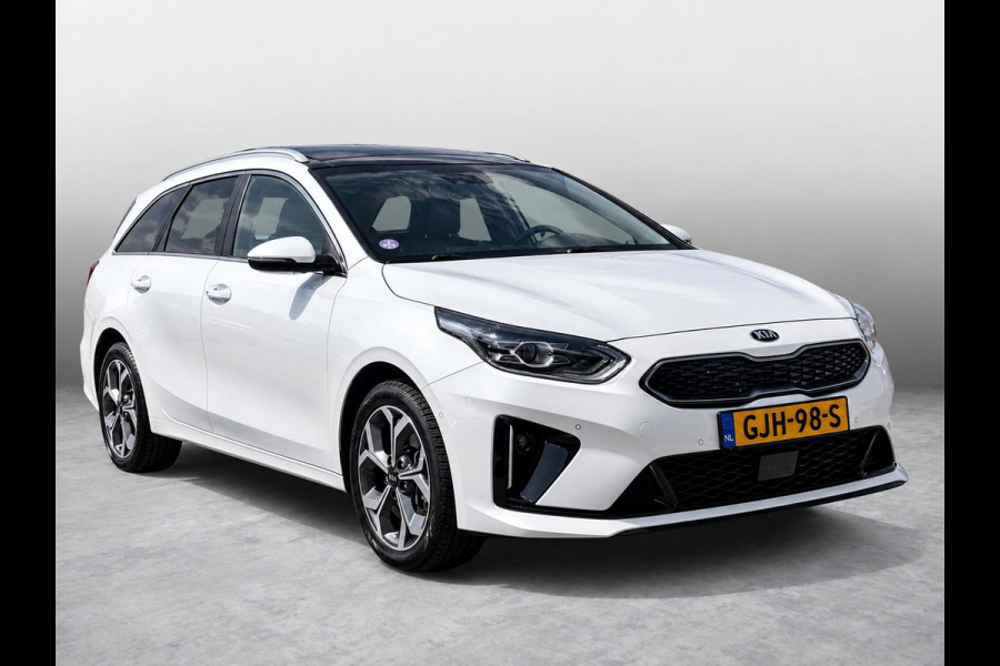 Kia Ceed Sportswagon 1.6 GDI PHEV ExecutiveLine | SOH 92,3% | Panoramadak | JBL | Stoelverwarming & Ventilatie | Achterbank Verwarming | Adaptieve Cruise | Memory Stoelen | Dealeronderhouden |