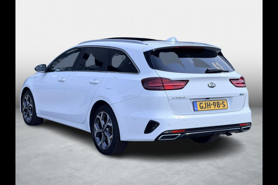 Kia Ceed Sportswagon 1.6 GDI PHEV ExecutiveLine | SOH 92,3% | Panoramadak | JBL | Stoelverwarming & Ventilatie | Achterbank Verwarming | Adaptieve Cruise | Memory Stoelen | Dealeronderhouden |
