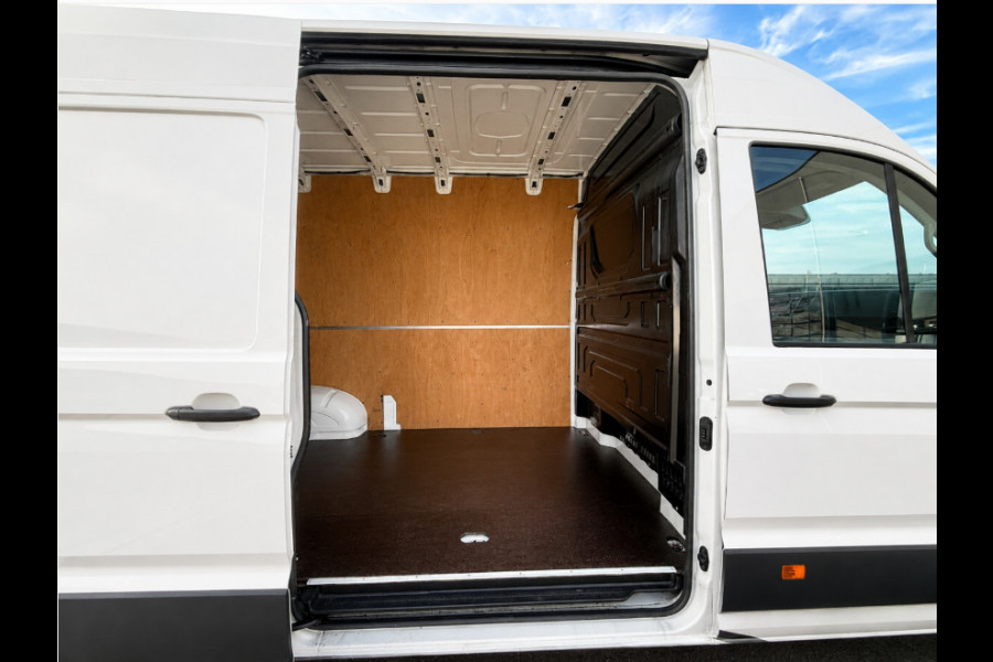 Volkswagen Crafter 35 2.0 TDI L3H3 Highline | L3 H3 | Camera | Airco | 1e Eigenaar | PDC | Cruise Control | ORG NL | Dealeronderhouden |