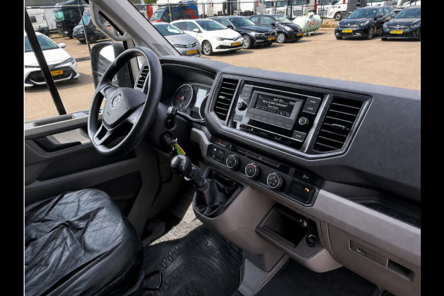 Volkswagen Crafter 35 2.0 TDI L3H3 Highline | L3 H3 | Camera | Airco | 1e Eigenaar | PDC | Cruise Control | ORG NL | Dealeronderhouden |