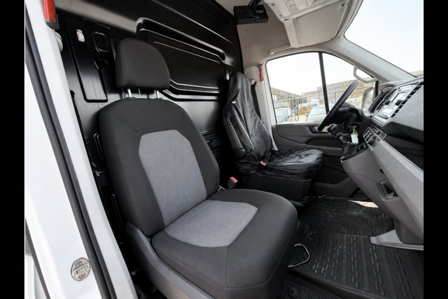 Volkswagen Crafter 35 2.0 TDI L3H3 Highline | L3 H3 | Camera | Airco | 1e Eigenaar | PDC | Cruise Control | ORG NL | Dealeronderhouden |