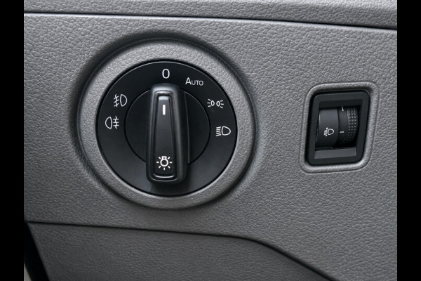 Volkswagen Crafter 35 2.0 TDI L3H3 Highline | L3 H3 | Camera | Airco | 1e Eigenaar | PDC | Cruise Control | ORG NL | Dealeronderhouden |