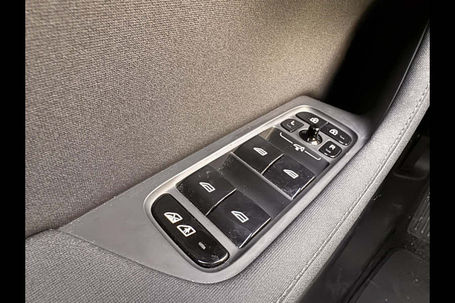 Polestar 2 Long Range Single Motor 78 kWh | SOH: 93,3% | Trekhaak 1.500kg | Memory Seat | LM 20" | CC | Navi | Climate |