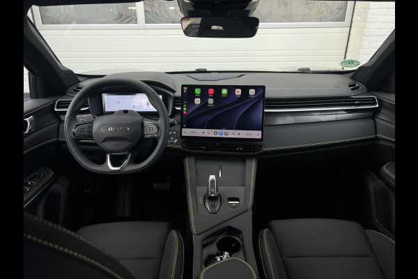 Lynk & Co 01 1.5 Core | Mineral Green | Virtual Cockpit | ACC | Carplay