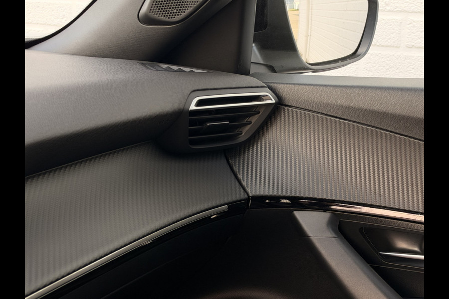 Peugeot 2008 1.2 Hybrid 145 Style NAVI | AUTOMAAT | NIEUWSTAAT!!