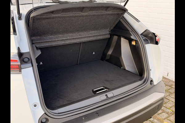 Peugeot 2008 1.2 Hybrid 145 Style NAVI | AUTOMAAT | NIEUWSTAAT!!