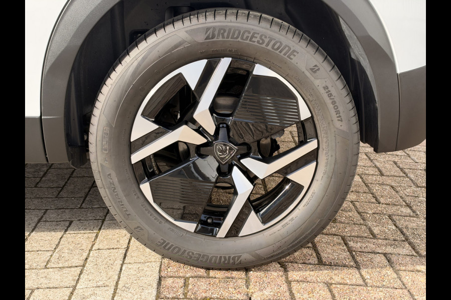 Peugeot 2008 1.2 Hybrid 145 Style NAVI | AUTOMAAT | NIEUWSTAAT!!