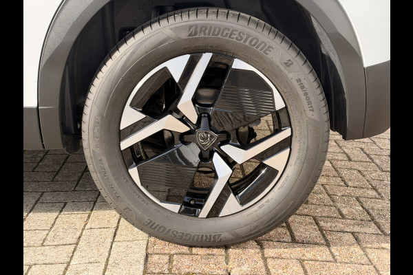 Peugeot 2008 1.2 Hybrid 145 Style NAVI | AUTOMAAT | NIEUWSTAAT!!