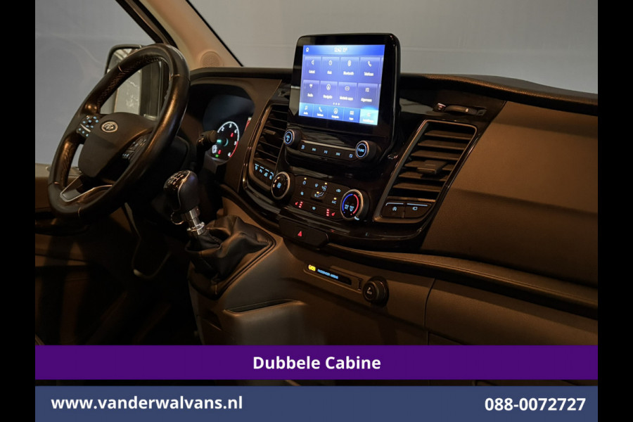 Ford Transit 2.0 TDCI 131pk L3H3 Dubbele Cabine Euro6 Inrichting Airco | 6-Zits | Camera | Apple Carplay | Xenon Navigatie, Leder, Android Auto, Cruisecontrol, LED, LM Velgen, Stoelverwarming, Verwarmde Voorruit, Parkeersensoren, Bijrijdersbank