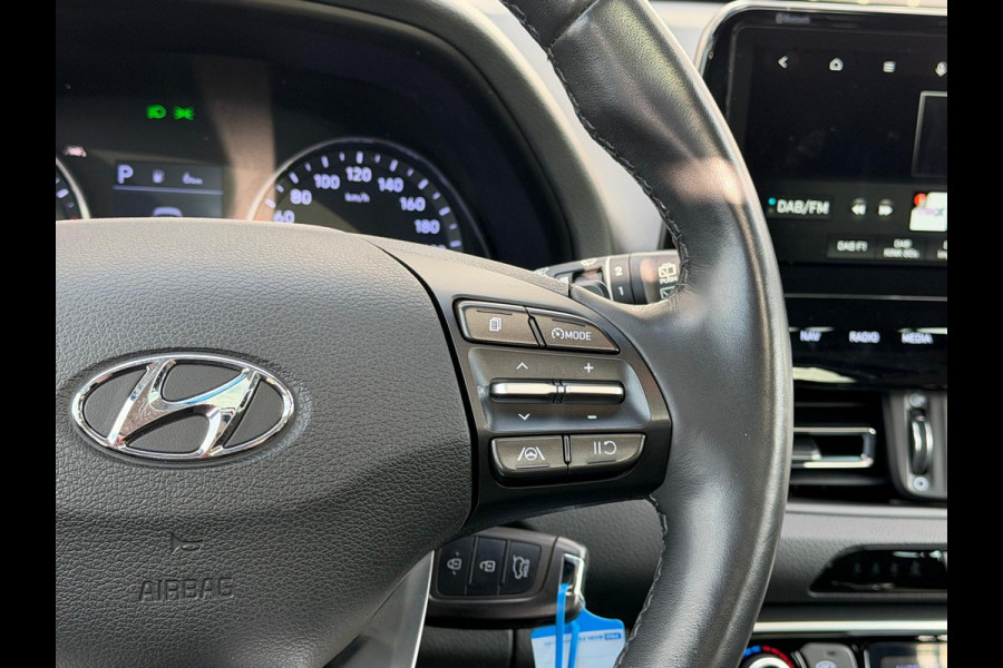 Hyundai i30 Wagon 1.5 T-GDi MHEV Premium | 1E EIGENAAR | 3/6/12MND GARANTIE | SCHUIFDAK | AUTOMAAT | LED | STOEL/STUUR VERWRM. | CARPLAY | DAB | NAVI | LANE | CAMERA |