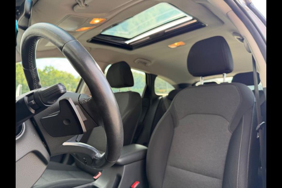 Hyundai i30 Wagon 1.5 T-GDi MHEV Premium | 1E EIGENAAR | 3/6/12MND GARANTIE | SCHUIFDAK | AUTOMAAT | LED | STOEL/STUUR VERWRM. | CARPLAY | DAB | NAVI | LANE | CAMERA |