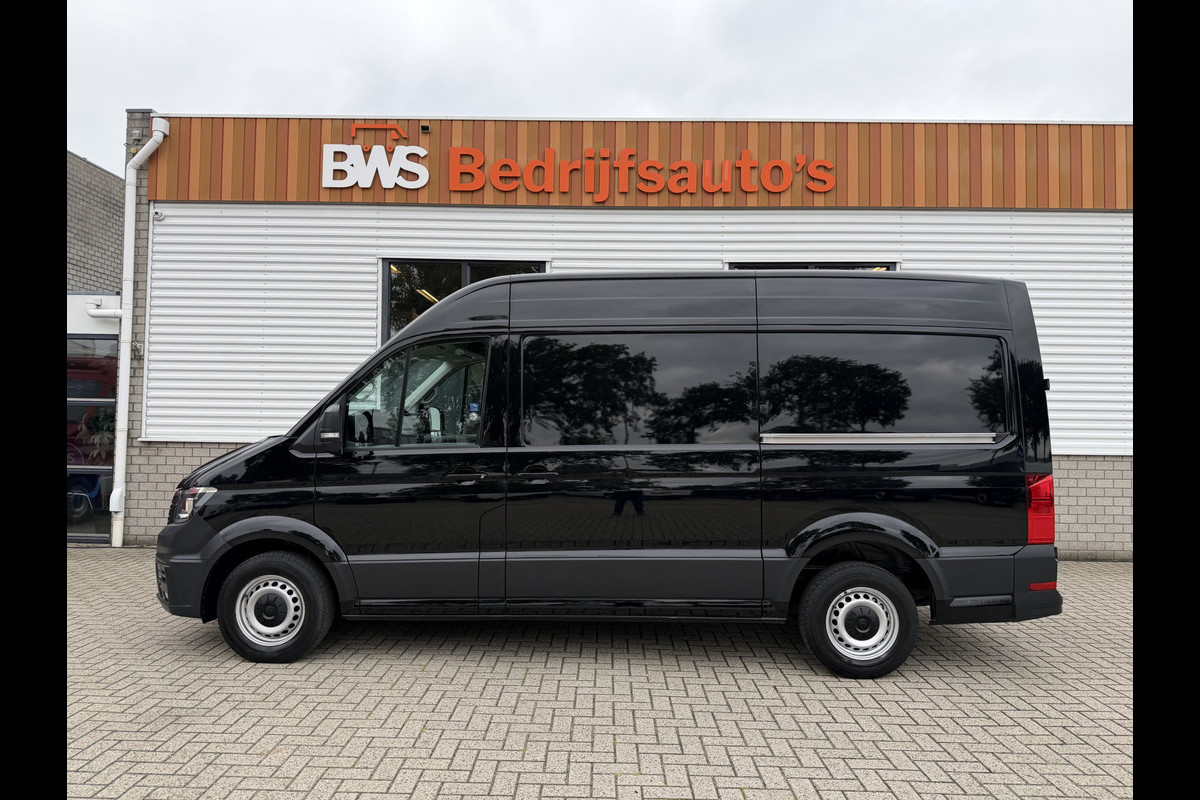 Volkswagen Crafter 35 2.0 TDI 140pk automaat L3H3 ( L2H2 ) Comfortline / euro 6 / bpm vrij / lease vanaf € 391 / vaste prijs rijklaar € 23.950 ex btw / dubbele schuifdeur / airco / cruise / camera !
